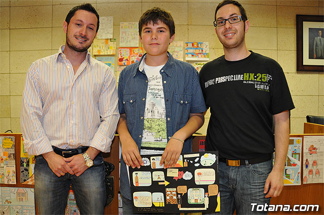 La concejal de Educacin entrega los premios del concurso de cmics contra el absentismo escolar - 30