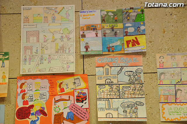 La concejal de Educacin entrega los premios del concurso de cmics contra el absentismo escolar - 34