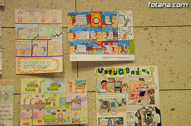 La concejal de Educacin entrega los premios del concurso de cmics contra el absentismo escolar - 36