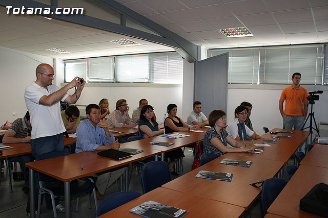 Jornadas tecnolgicas sobre “Ponte al da, Google y la comunicacin tecnolgica” - 6