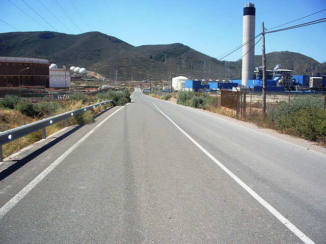 Obras Públicas mejora las comunicaciones y la seguridad en el Valle de Escombreras con el asfaltado de la vía que conecta con Santa Lucía - 1, Foto 1