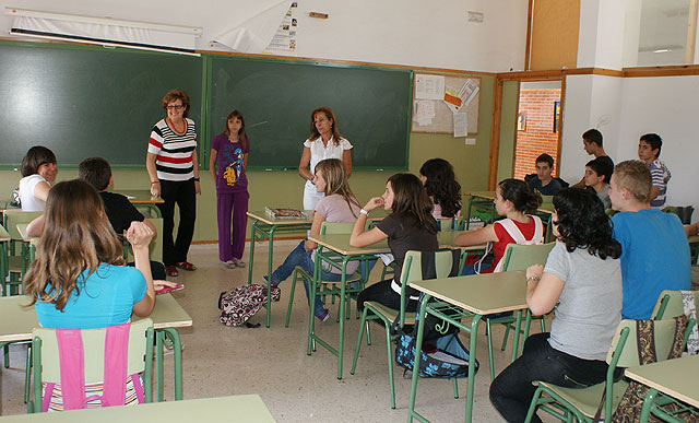 Puerto Lumbreras forma a más de 700 escolares en materia de consumo responsable - 2, Foto 2