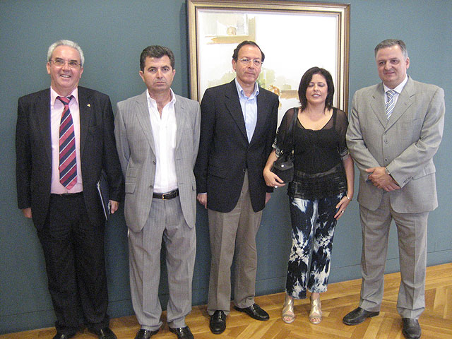 El Alcalde anuncia el acuerdo con Amusal para la construcción y gestión de centros educativos - 1, Foto 1