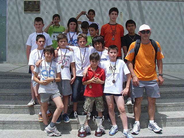 Excelentes resultados de los escolares totaneros que participaron en la Final Regional Escolar de Triatlón celebrada en Jumilla, Foto 2