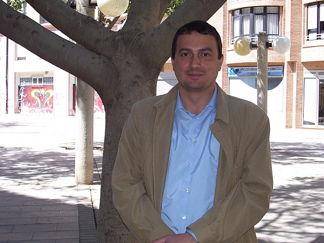 IU valora el descenso del paro y pide más inversión pública - 2, Foto 2