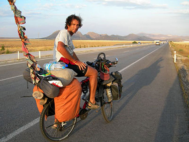 Abierto el plazo para solicitar las Ayudas a Jóvenes Viajeros - 1, Foto 1