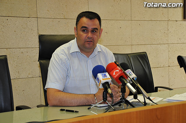 El Ayuntamiento abrirá un registro para las empresas que quieran ser invitadas para la contratación de obras, suministros y servicios municipales, Foto 1