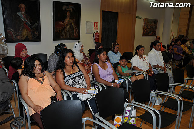 Ms de 50 personas inmigrantes han conseguido el carn de manipulador de alimentos... - 4