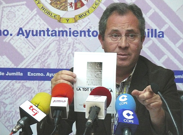 El Ayuntamiento lanza una campaña informativa sobre la implantación de la Televisión Digital Terrestre (TDT) - 1, Foto 1