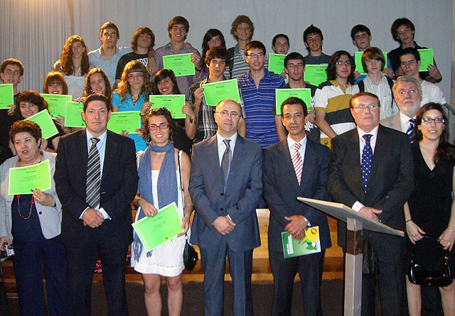 El director de Promoción Educativa entrega los premios ‘Tú puedes hacer’ a proyectos medioambientales en los centros escolares - 1, Foto 1