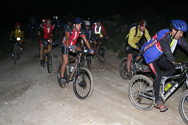 La ruta nocturna en bicicleta del pasado sábado tuvo una excelente aceptación con más de 50 participantes - 1, Foto 1