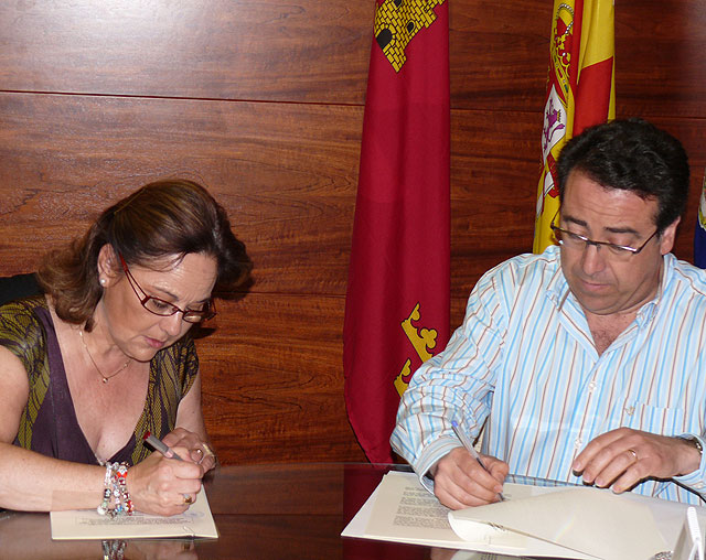 Formalizado el convenio con Cruz Roja para la cobertura de actividades deportivas - 1, Foto 1