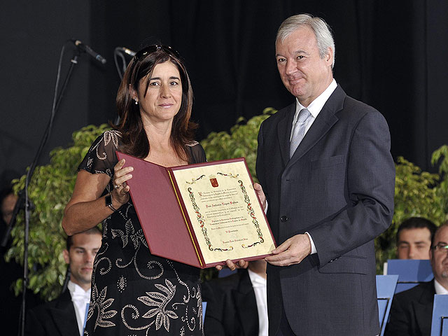 Valcrcel anuncia la creacin de un Consejo Regional de Alcaldes - 1