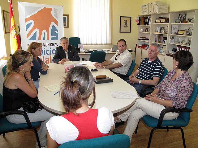 Servicios Sociales aporta 4.000 euros para el desarrollo del proyecto Haima - 1, Foto 1