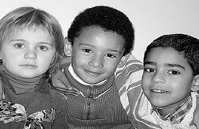 Miradas de aquí para allí, una visión sobre los niños inmigrantes en Cartagena - 1, Foto 1