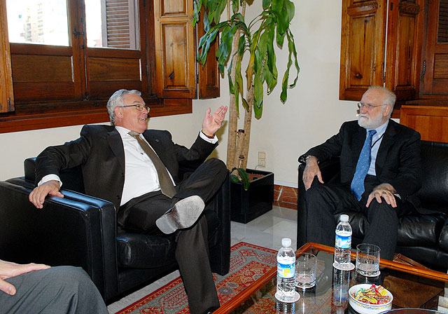 El presidente de la Sociedad Española de la Ciencia del Suelo se reúne con el rector de la Universidad para potenciar la Edafología - 3, Foto 3