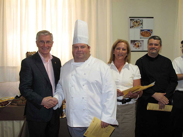 60 alumnos de los cursos de Formación Ocupacional del IMSS reciben sus diplomas - 2, Foto 2