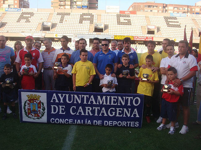 Éxito en la clausura de la XVI edición de la Liga Local de Fútbol Base - 2, Foto 2