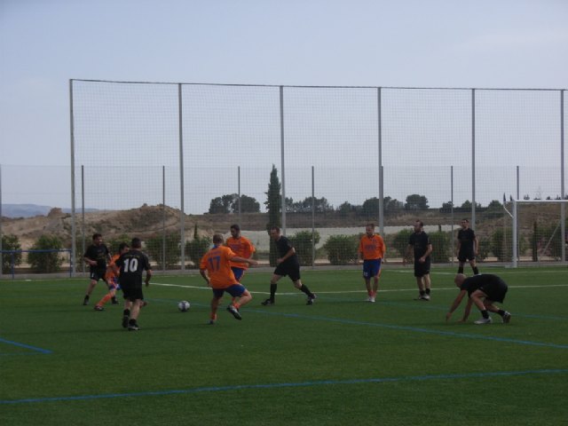 El equipo “Bar River-Santo Barón” se convierte en el primer finalista de la Copa de Fútbol Aficionado Juega Limpio, Foto 3