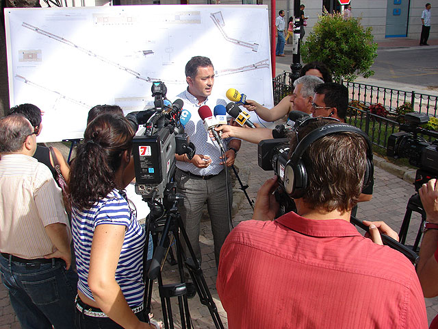 La modernización del eje Príncipe Alfonso-Puente la Alberca tendrá al peatón como protagonista, con la construcción de aceras más anchas y la instalación de nuevo mobiliario urbano - 2, Foto 2