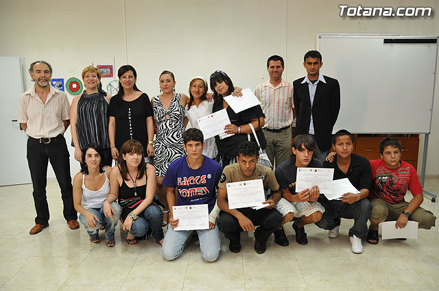 El Aula Ocupacional de Promoción Educativa, ubicada en el antiguo instituto de bachillerato, se clausura, Foto 1