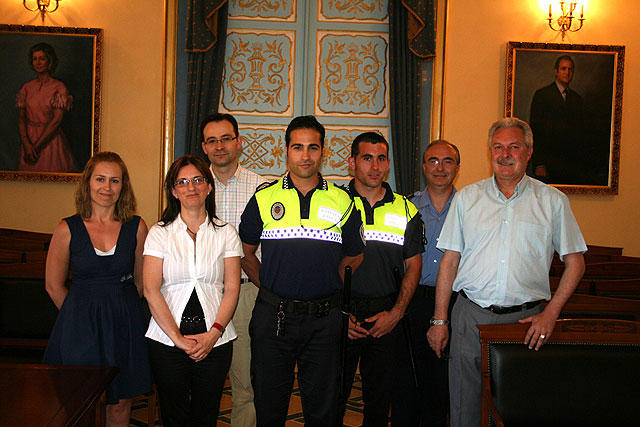 Toman posesión como funcionarios los dos últimos policías en prácticas - 1, Foto 1