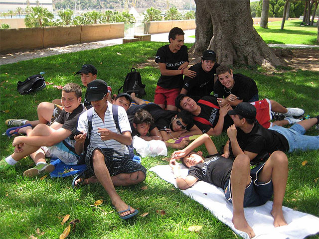 Masiva participación de jóvenes en la clausura del programa Colegas - 1, Foto 1