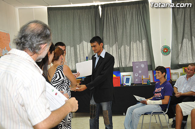 El Aula Ocupacional de Promocin Educativa, ubicada en el antiguo instituto de bachillerato, se clausura - 11