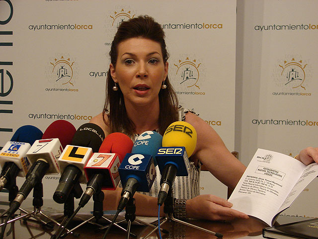 1 de cada 2 mayores de nuestro término municipal disfruta ya de las ventajas y descuentos que ofrece la tarjeta “LorcaMayor” - 1, Foto 1