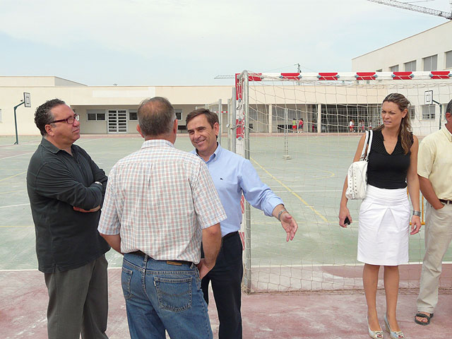 El Alcalde de Molina de Segura visita varios colegios donde se llevan a cabo obras del Fondo de Inversión Local para el Empleo - 5, Foto 5