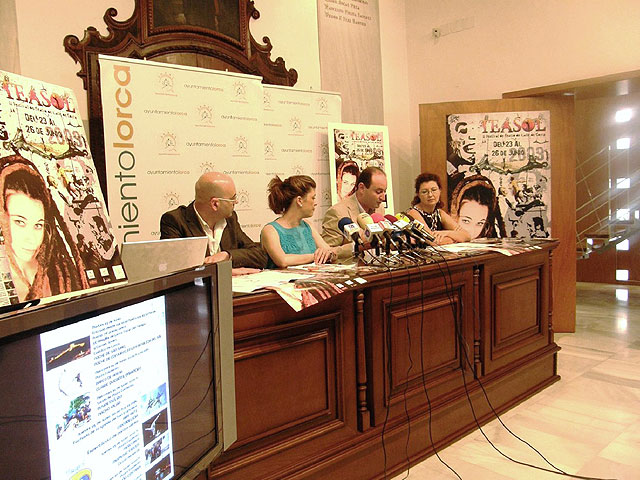 El festival ‘Teasol’ lleva el teatro a las calles de Lorca - 1, Foto 1