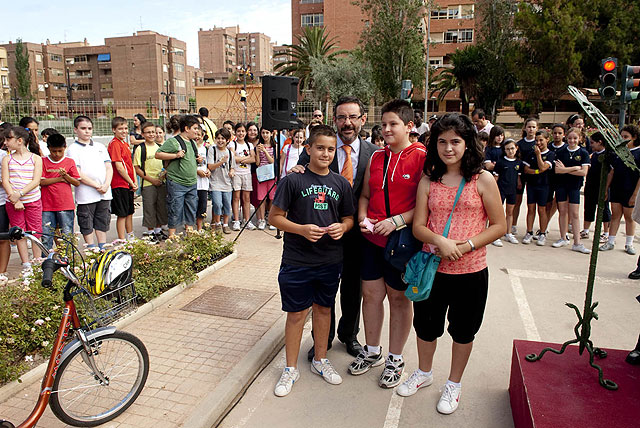 300 escolares reciben su carné de bicicleta en la clausura del Programa Municipal de Educación Vial - 3, Foto 3
