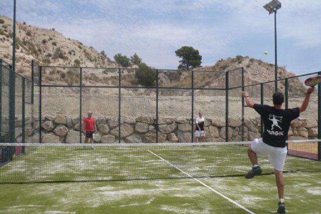 Ya se pueden alquilar las nuevas pistas de pádel de la Ciudad Deportiva “Sierra Espuña”, Foto 2