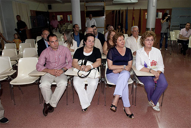 El Jurado del premio Cartagenero del A&ntilde;o ha visitado a la ganadora de 2008 - 2, Foto 2