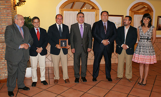 El Alcalde de Puerto Lumbreras recibe la Medalla de Plata de ASDE Exploradores de la Región de Murcia - 2, Foto 2