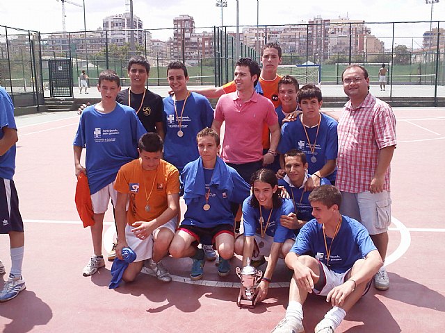 El IES Miguel de Cervantes gana la Copa CONFES de Futbol Sala 2009 - 1, Foto 1