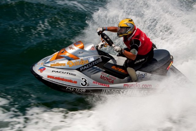 El Campeonato de España de motos acuáticas siguió su andadura este pasado fin de semana en Sanxenxo, Foto 1
