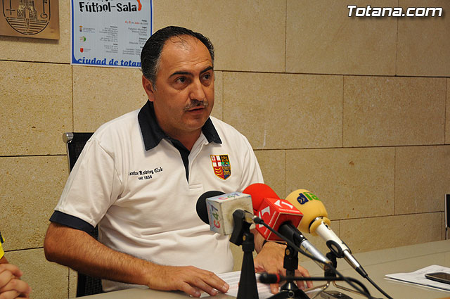 Las 24 horas de fútbol sala dan el pistoletazo de salida a las actividades enmarcadas dentro del Verano Polideportivo, Foto 2