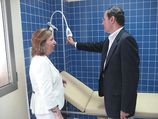 El Alcalde Cámara inaugura un nuevo consultorio que mejora la atención sanitaria de los vecinos de La Purísima - 2, Foto 2