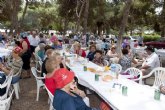 1.200 personas de los clubes de mayores realizanuna jornada de convivencia en Los Urrutias