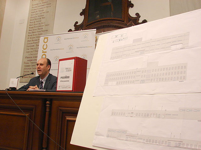 El Ayuntamiento recibe 2,7 millones de euros para construir dos edificios de 3 plantas, gimnasio y pistas polideportivas en el colegio Ana Caicedo - 1, Foto 1