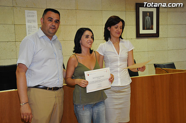 La Concejala de Mujer e Igualdad de Oportunidades clausura las actividades 08-09 con la entrega de diplomas de distintos cursos - 41