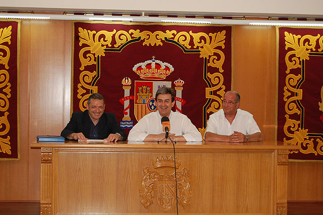 Entrega de Diplomas a los Alumnos de la Escuela de Música de la Peña El Molinicio - 2, Foto 2