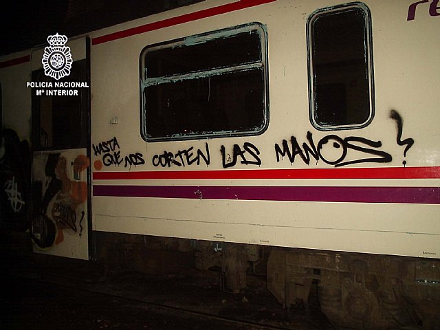 Identificados los autores de más de un millar de grafitis realizados en las calles de Murcia - 4, Foto 4