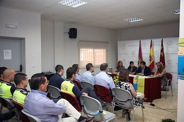 Los Policías Locales de Lorca reciben formación para prevenir y detectar casos de maltrato infantil - 2, Foto 2