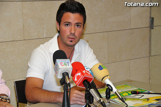 El I Torneo de Pádel “Fiestas de Santiago”  se celebrará los días 11 y 12 de julio en la Ciudad Deportiva, Foto 2