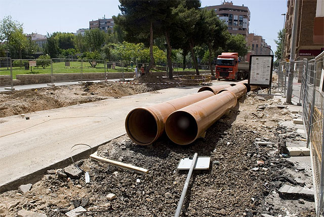 Las obras de Juan Fernández abordan la sustitución del colector de pluviales - 3, Foto 3