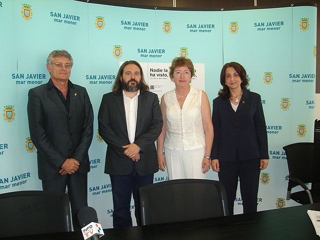 Ayuntamiento y Universidad de Murcia abordan la creación de un Aula de Mayores en el municipio - 1, Foto 1