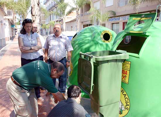 El Ayuntamiento pone en marcha una campaña de recogida de vidrio centrada en facilitar a los hosteleros el reciclaje - 1, Foto 1