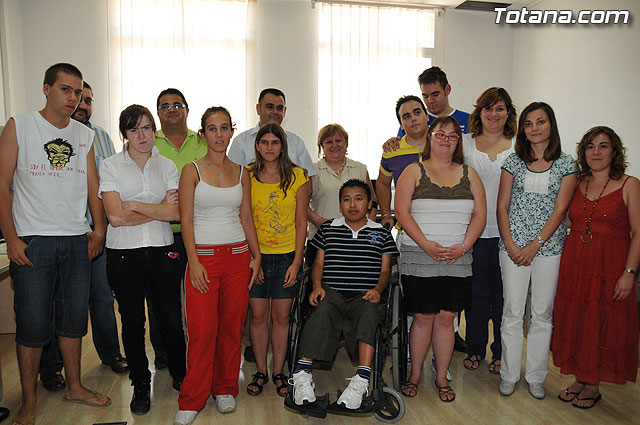 Clausurado el Programa de Iniciación Profesional Especial (PIPE) “Auxiliares de oficina”, organizado por MIFITO, Foto 1